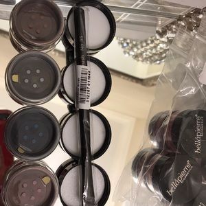 Eyeshadows Variety package
